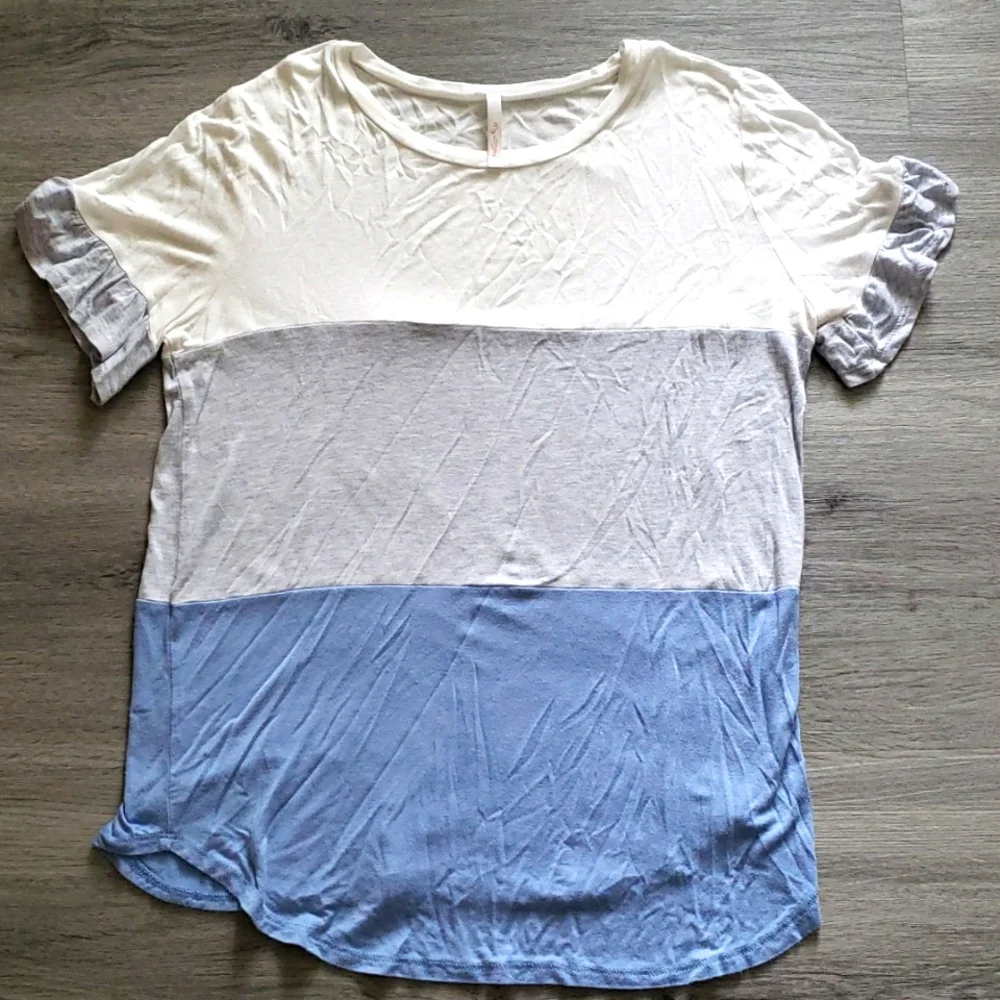 Colorblock top - Picture 1 of 3